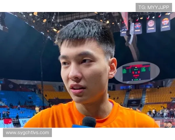 基尔队与杜伊斯堡队激战正酣谁能在这场较量中笑到最后